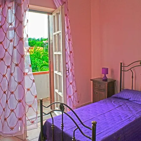 Bed & Breakfast La Casa Di Miro 3*