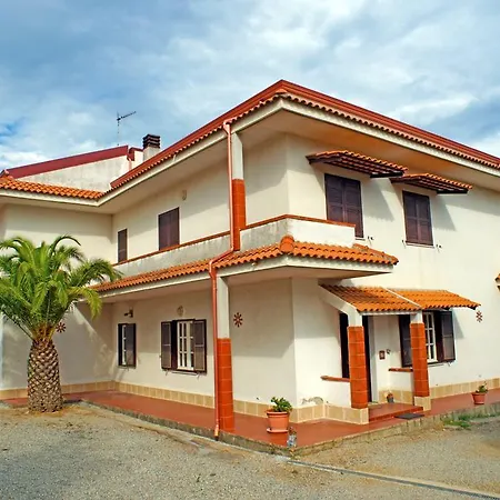 לינה וארוחת בוקר La Casa Di Miro